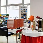 Ibis Styles Centre Gare Beffroi Λιλ
