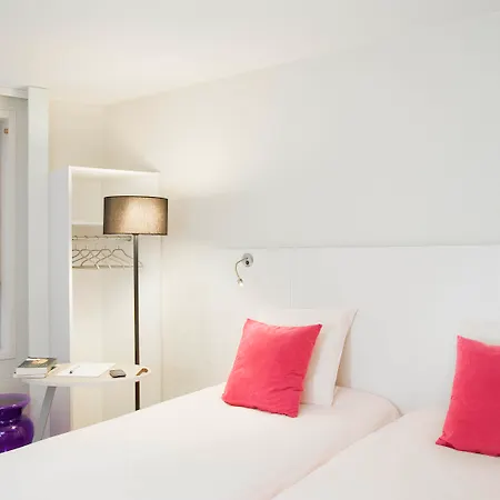 Ibis Styles Centre Gare Beffroi 3*