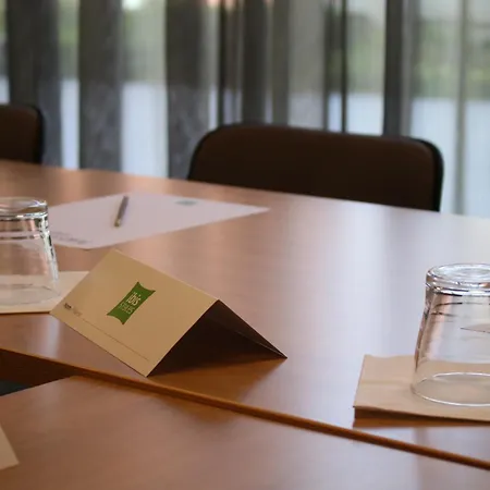 Ibis Styles Centre Gare Beffroi