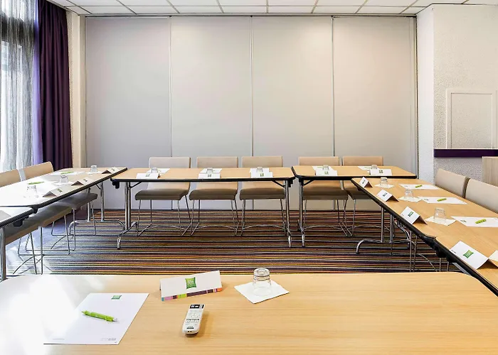 Ibis Styles Centre Gare Beffroi 3*