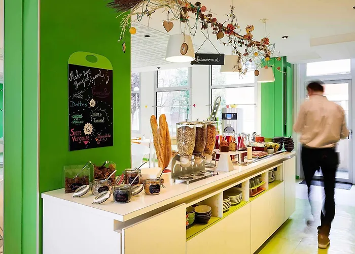 Ibis Styles Centre Gare Beffroi Hotell