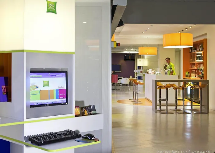 Ibis Styles Centre Gare Beffroi 3*