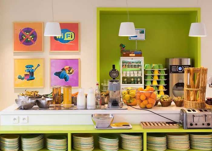 Ibis Styles Centre Gare Beffroi מלון ליל