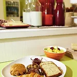 Ibis Styles Centre Gare Beffroi Lille