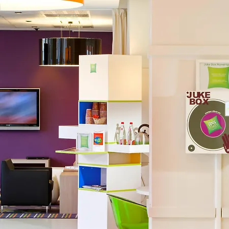 Отель Ibis Styles Centre Gare Beffroi 3*