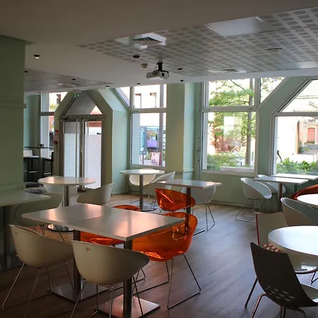 Otel Ibis Styles Centre Gare Beffroi