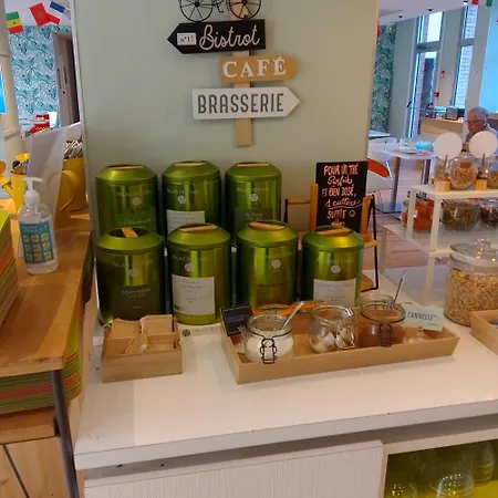 Ibis Styles Centre Gare Beffroi Hotel 3*