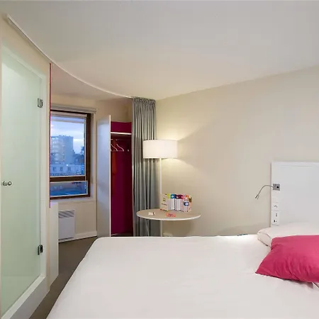 Hotel Ibis Styles Centre Gare Beffroi 3*