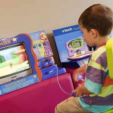 Ibis Styles Centre Gare Beffroi מלון 3*