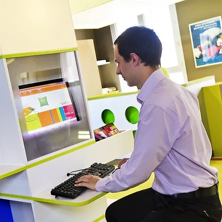 Ibis Styles Centre Gare Beffroi Отель 3*