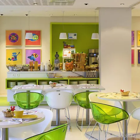 Ibis Styles Centre Gare Beffroi 3* Lille