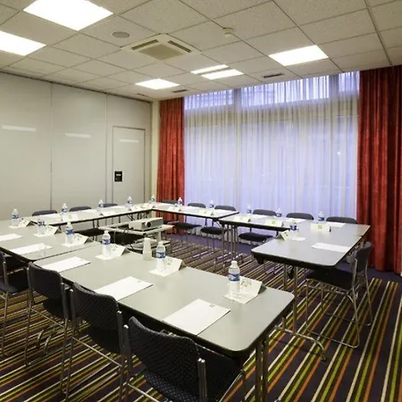 Hotel Ibis Styles Centre Gare Beffroi 3*