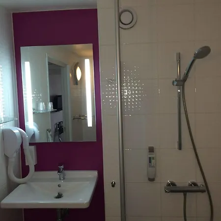 Отель Ibis Styles Centre Gare Beffroi 3*