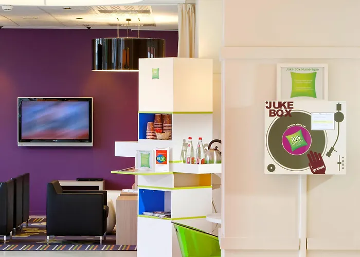 Hotel Ibis Styles Centre Gare Beffroi 3*