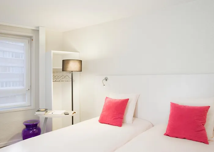 Ibis Styles Centre Gare Beffroi 3*