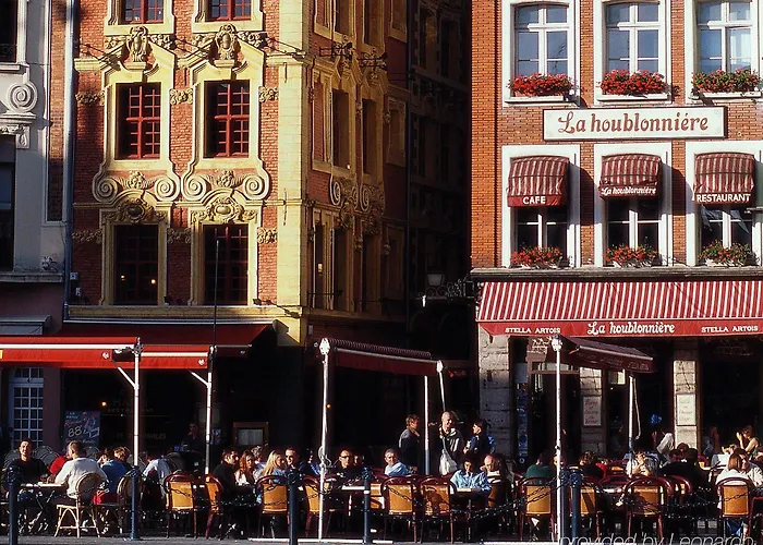 Ibis Styles Centre Gare Beffroi Hotel 3*