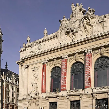 מלון Ibis Styles Centre Gare Beffroi 3*