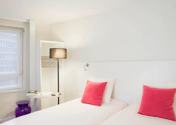 Ibis Styles Centre Gare Beffroi 3*